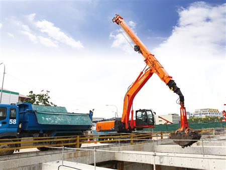 Máy đào cần ống lồng Hitachi ZX330LC-5G CTA 30m