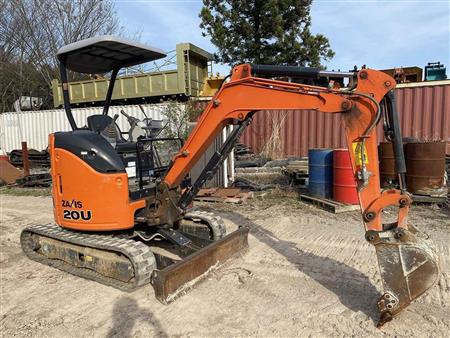 Máy đào mini Hitachi ZX20U-5A 2 tấn