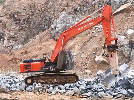 Máy đào bánh xích Tata Hitachi EX210 Super+ Series Infra