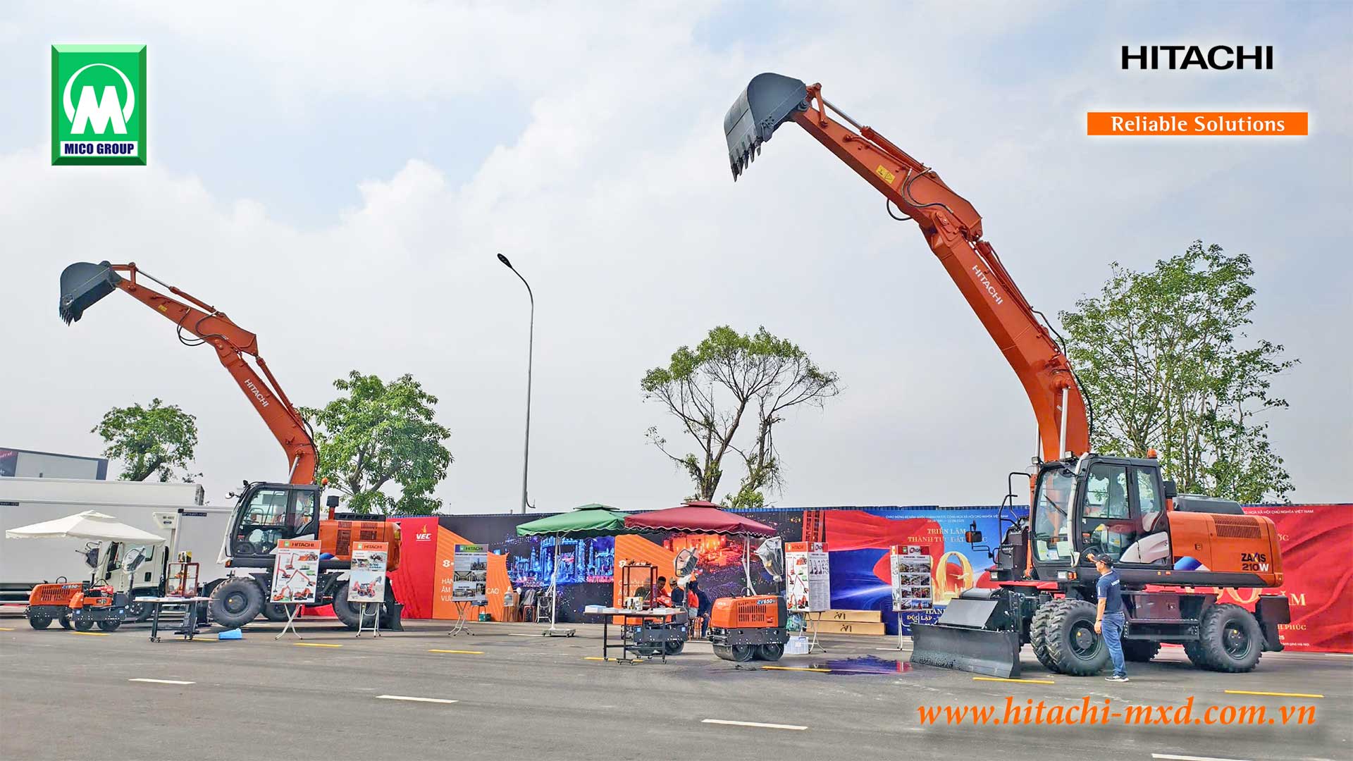 Máy đào bánh lốp HITACHI ZX210W tự hào với năng suất cao và chi phí vận hành thấp