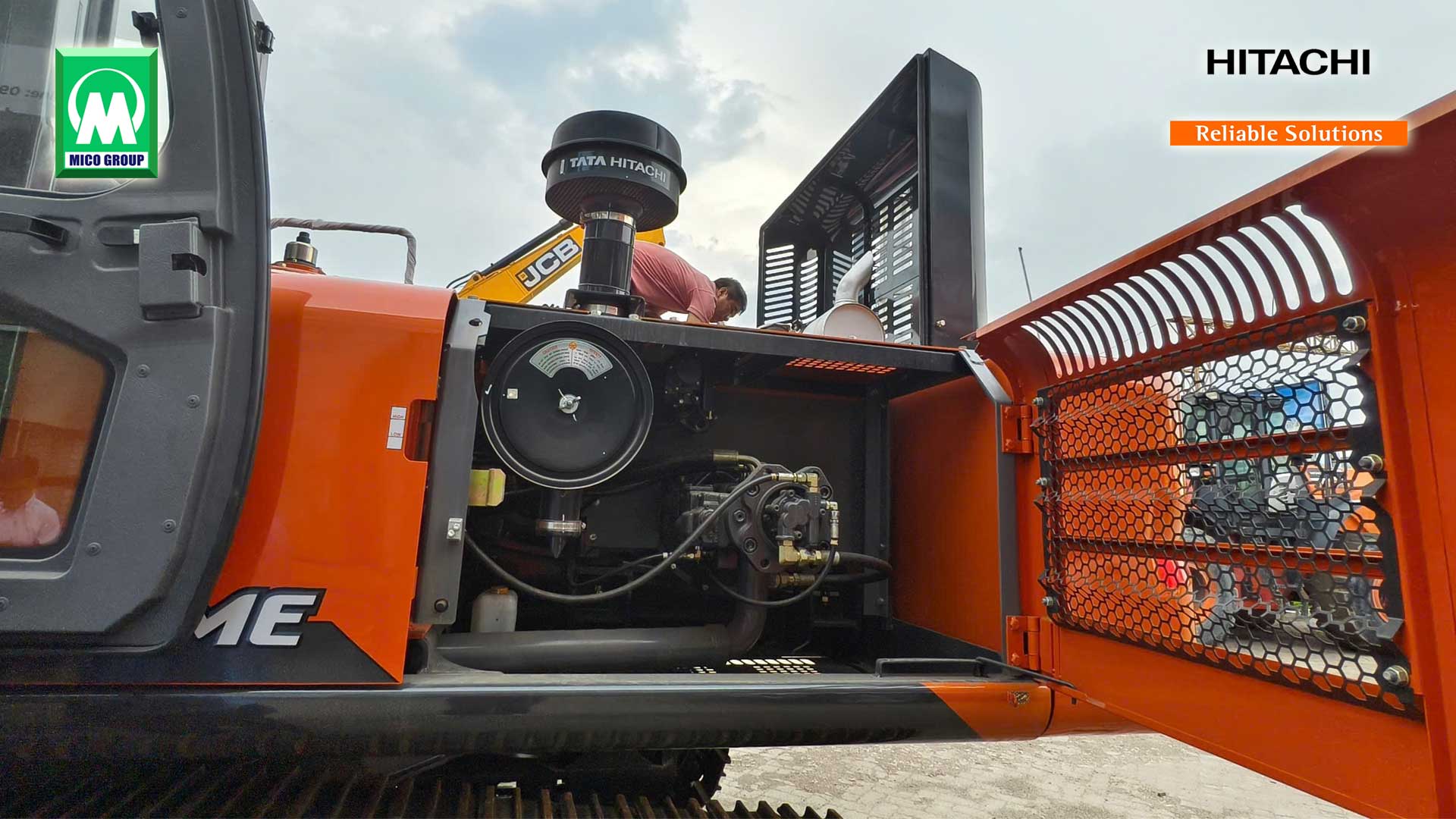 Máy xúc đào Tata Hitachi EX210LC Prime bảo trì đơn giản